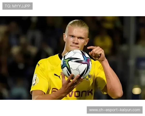 哈兰德进球如麻，曼城锋线狂飙，世界杯舞台期待他的破门